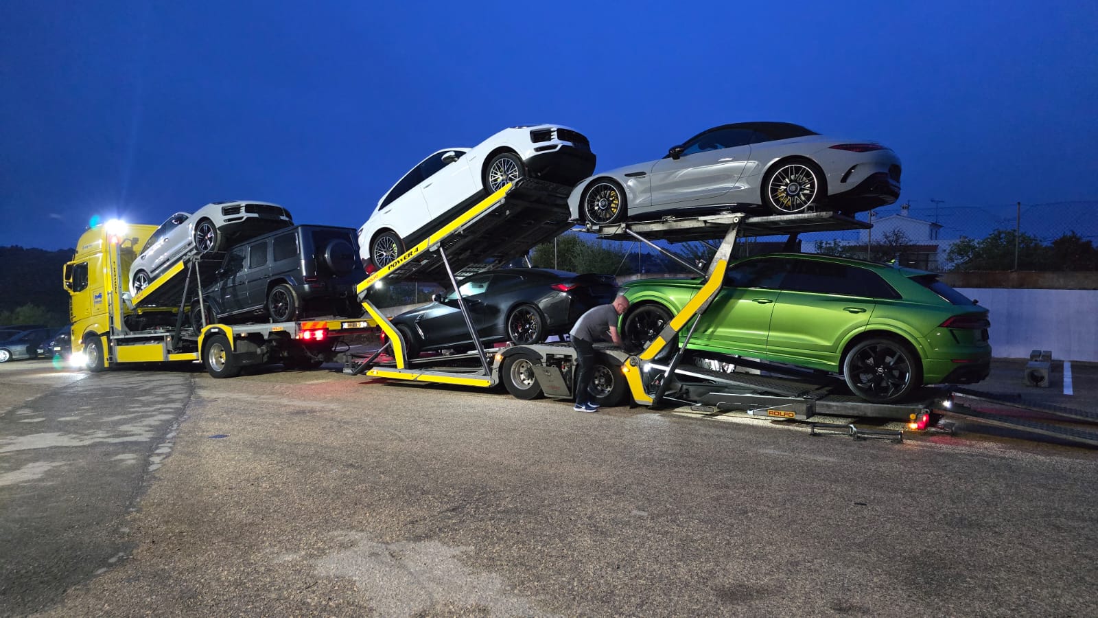 Growing fleet of Louxe cars for hire in Portugal